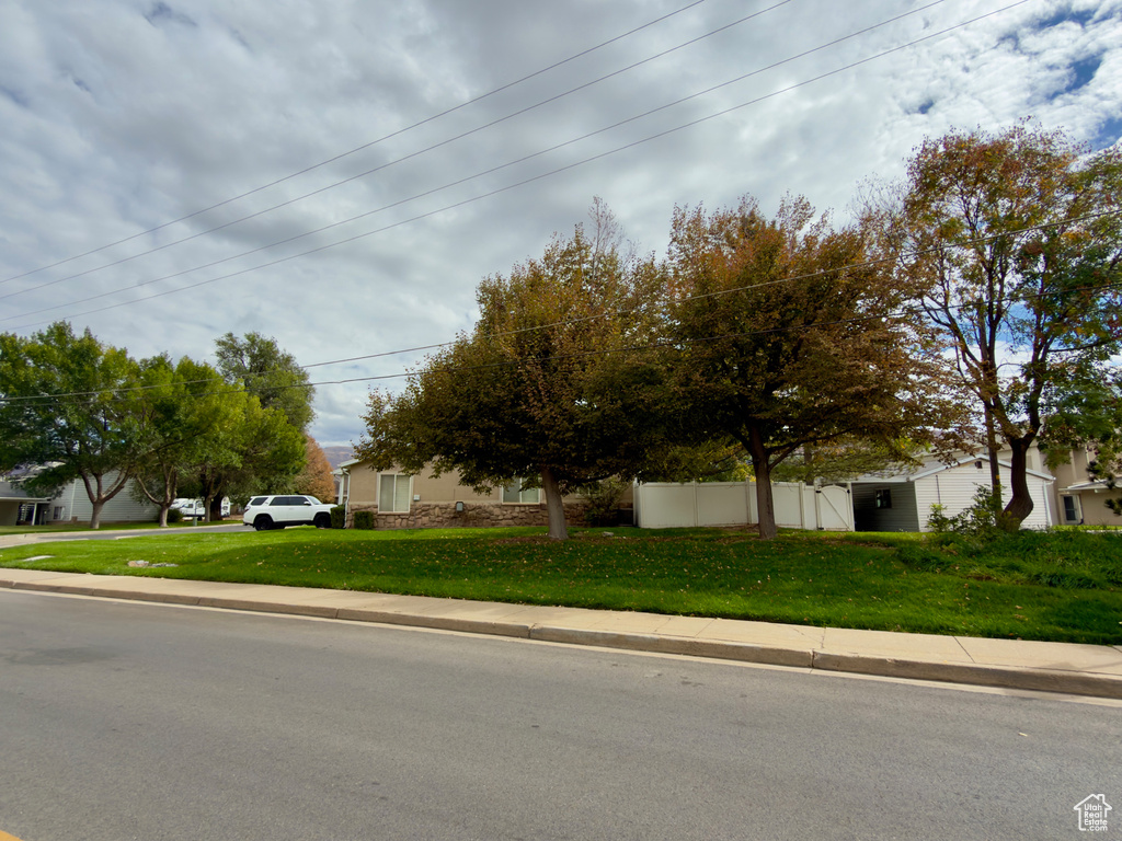 464 N FRONTAGE RD North Salt Lake, UT 84054