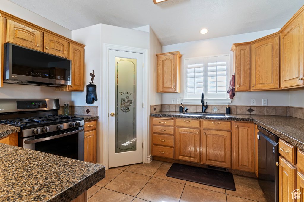 Photo 9 for MLS #2115765 at 3462 W 2565 North