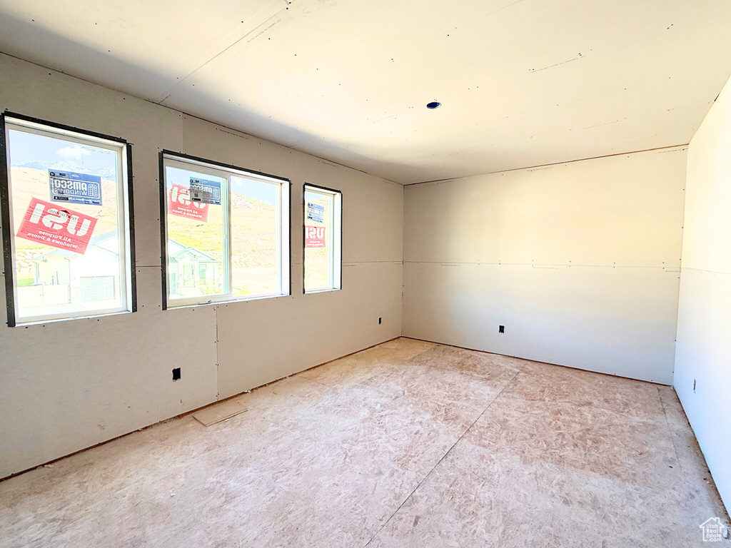 Photo 13 for MLS #2115766 at 577 S 1140 East #1202