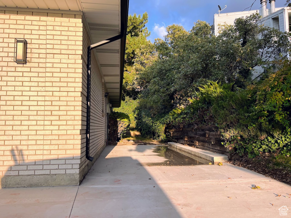 Photo 4 for MLS #2115768 at 8797 Hidden Oak Dr