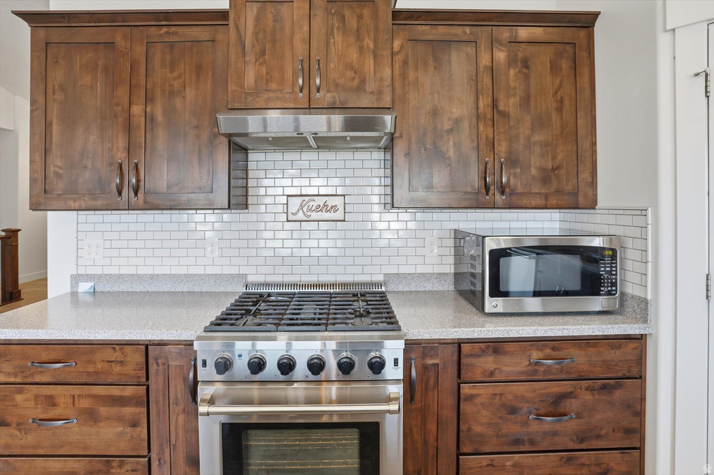 7566 W BOX LEAF CIR Herriman, UT 84096