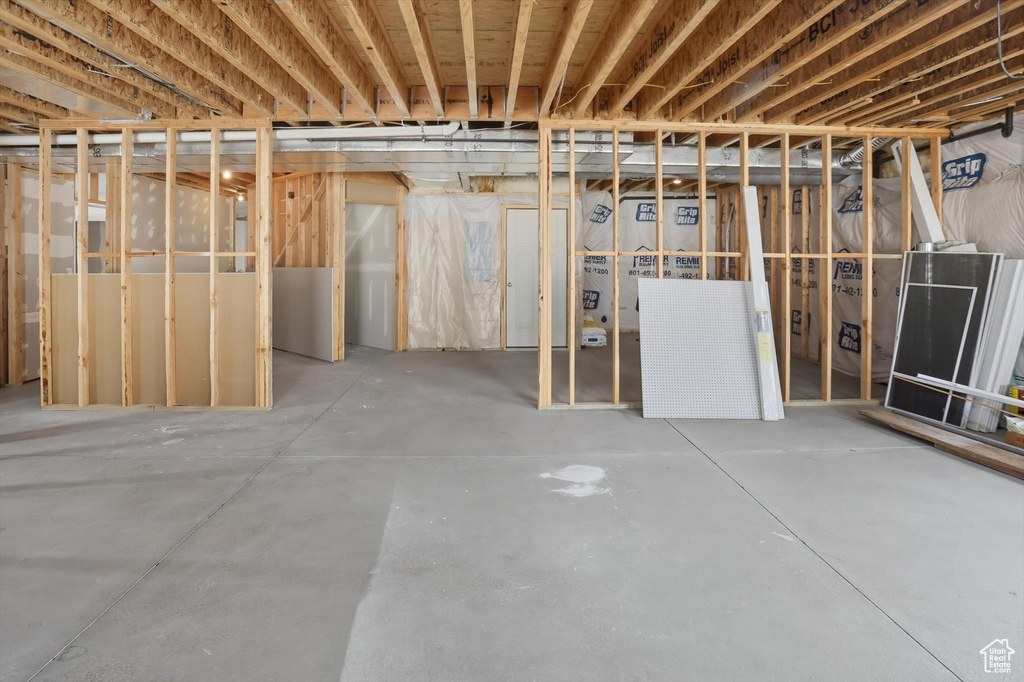 7566 W BOX LEAF CIR Herriman, UT 84096