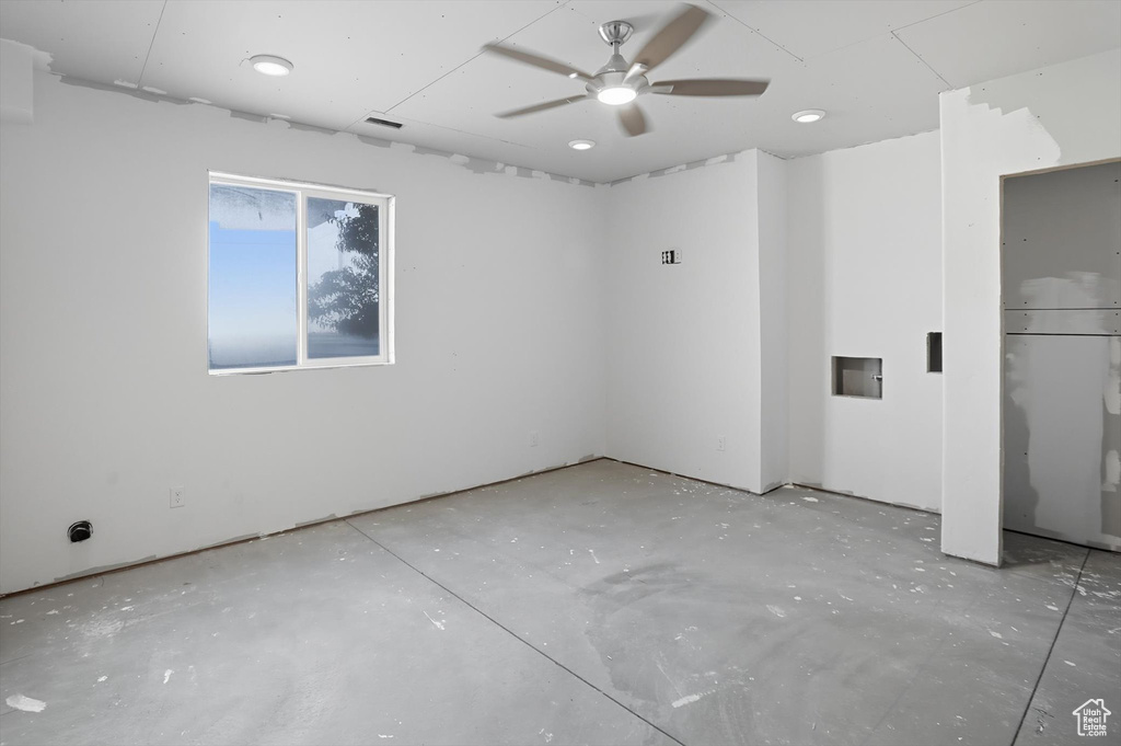 7566 W BOX LEAF CIR Herriman, UT 84096