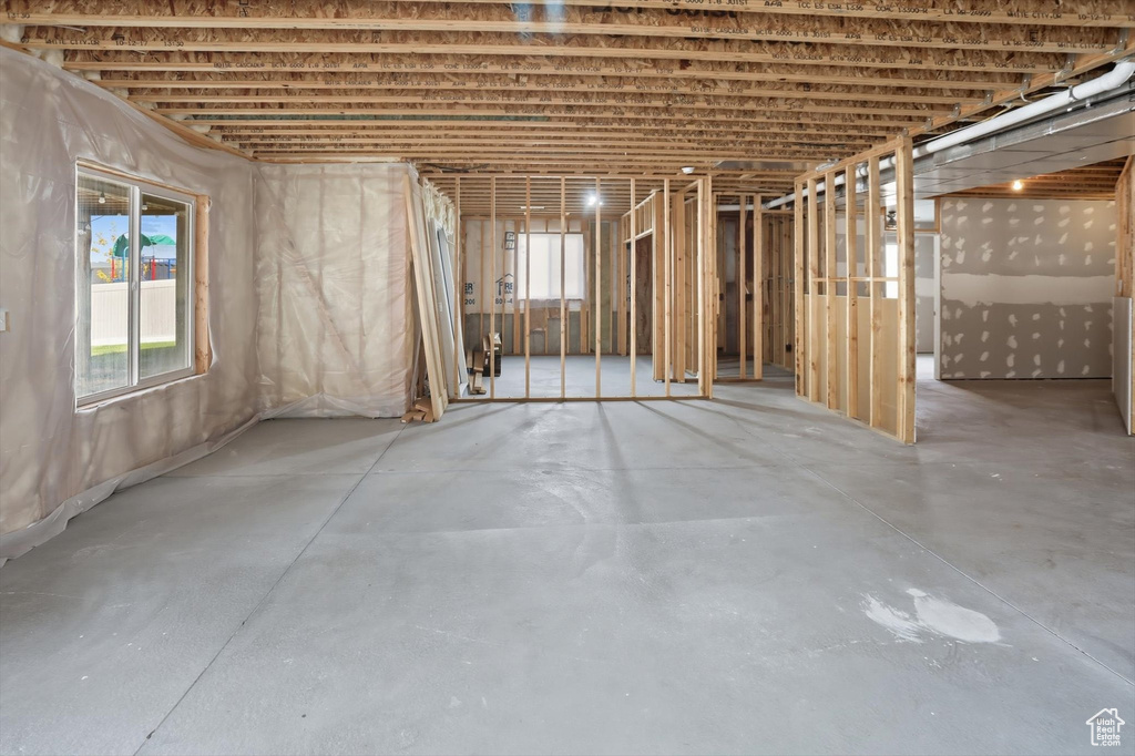 7566 W BOX LEAF CIR Herriman, UT 84096