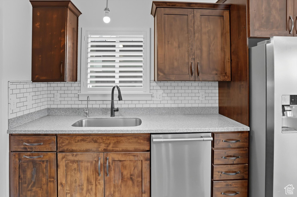 7566 W BOX LEAF CIR Herriman, UT 84096