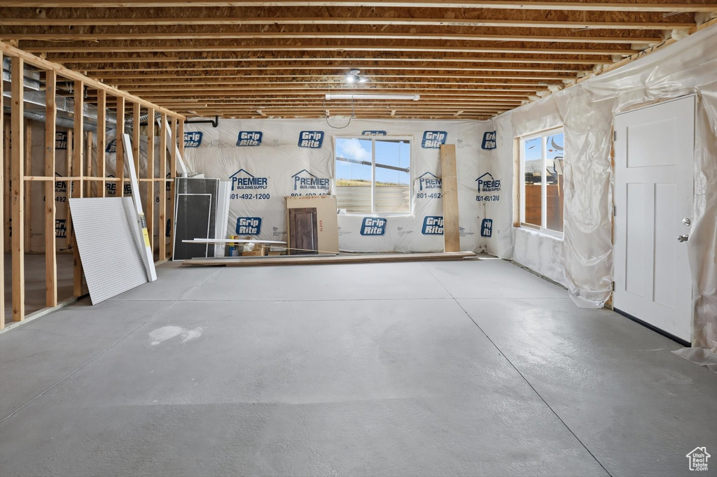 7566 W BOX LEAF CIR Herriman, UT 84096