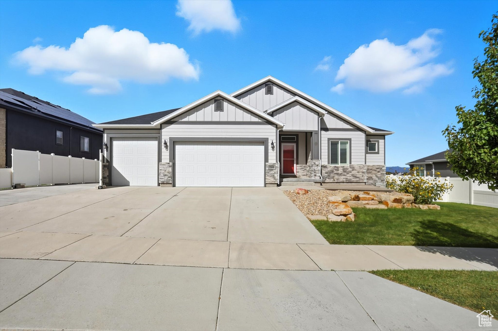 7566 W BOX LEAF CIR Herriman, UT 84096