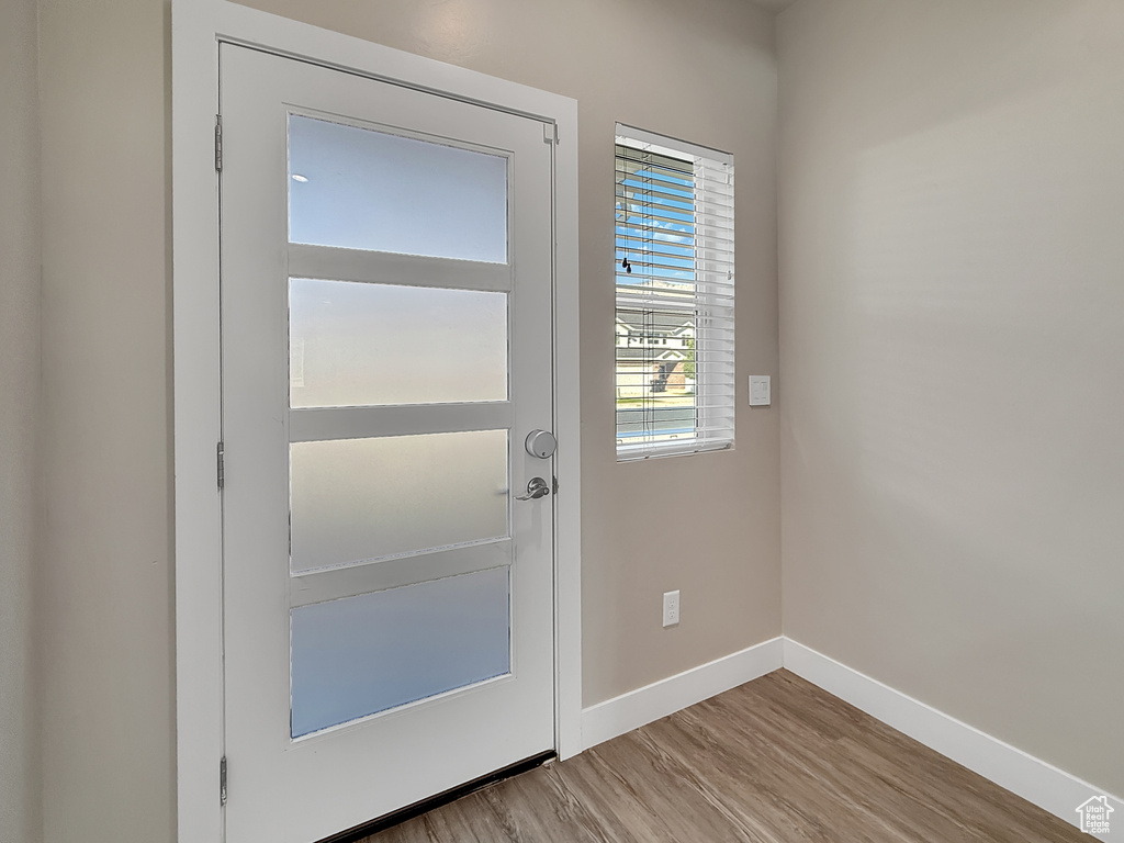 297 E 1500 N Harrisville, UT 84404