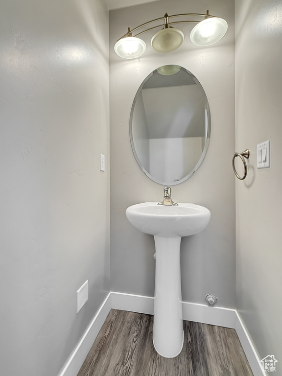 297 E 1500 N Harrisville, UT 84404