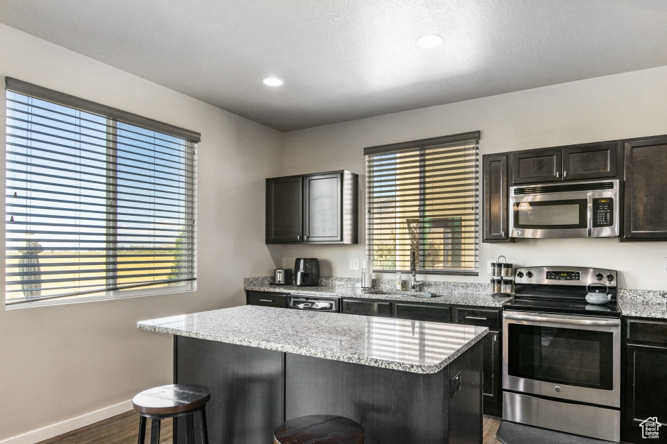 283 E ROCKWOOD WAY Stansbury Park, UT 84074
