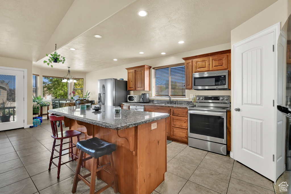 2454 W 1775 S West Haven, UT 84401