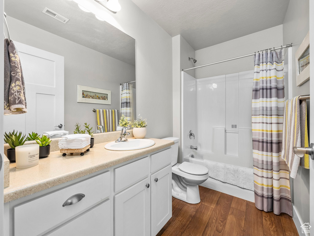 Photo 13 for MLS #2115799 at 2487 W 500 South #5