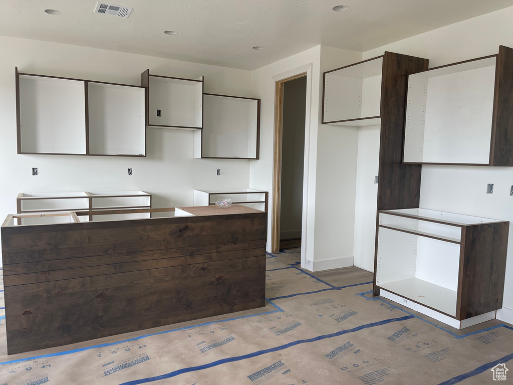 Photo 5 for MLS #2115806 at 1589 W 470 North #59