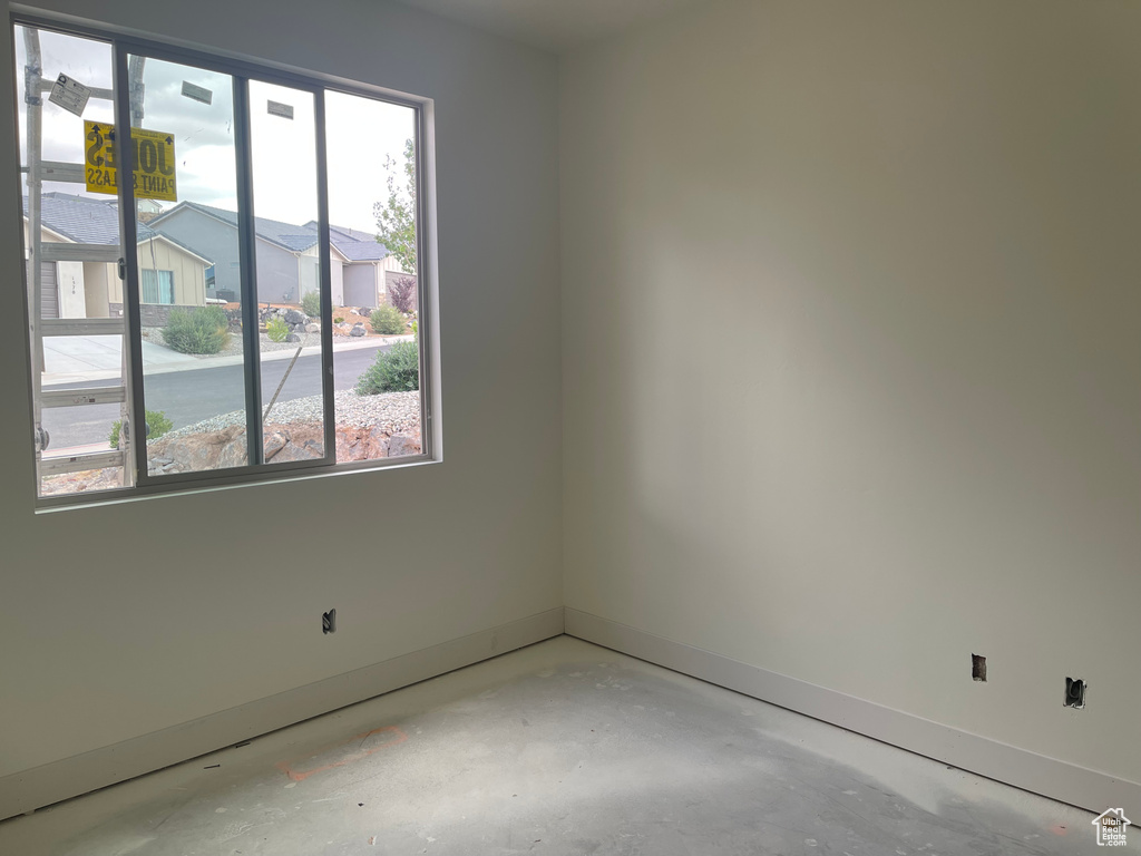 Photo 8 for MLS #2115806 at 1589 W 470 North #59