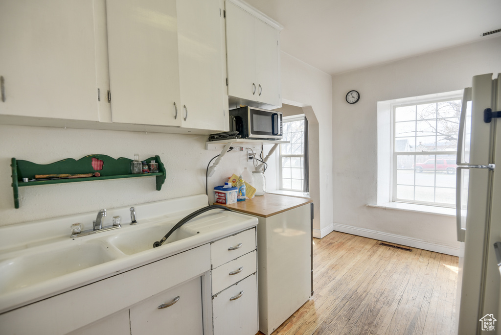Photo 33 for MLS #2115812 at 210 W 400 North
