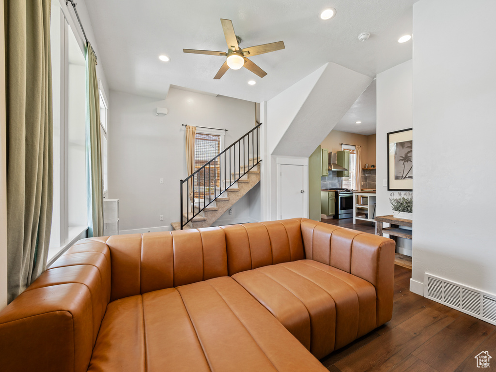 Photo 18 for MLS #2115813 at 510 S 900 West