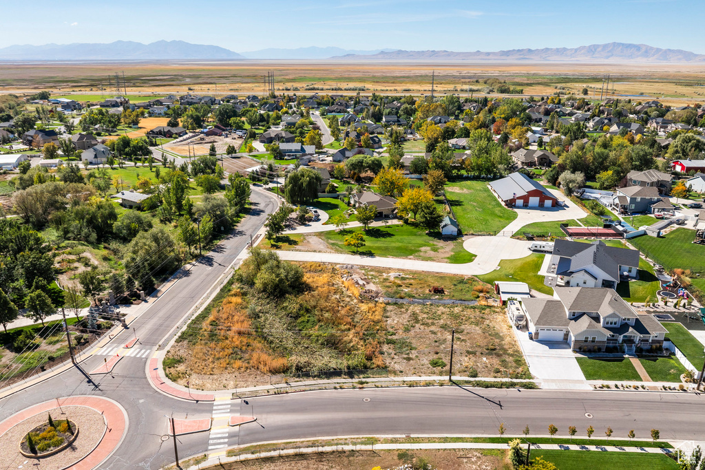 786 S ANGEL ST Kaysville, UT 84037