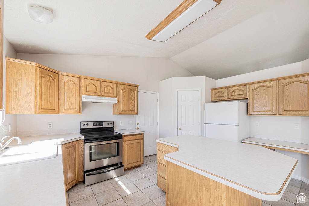 Photo 6 for MLS #2115821 at 979 W 600 North