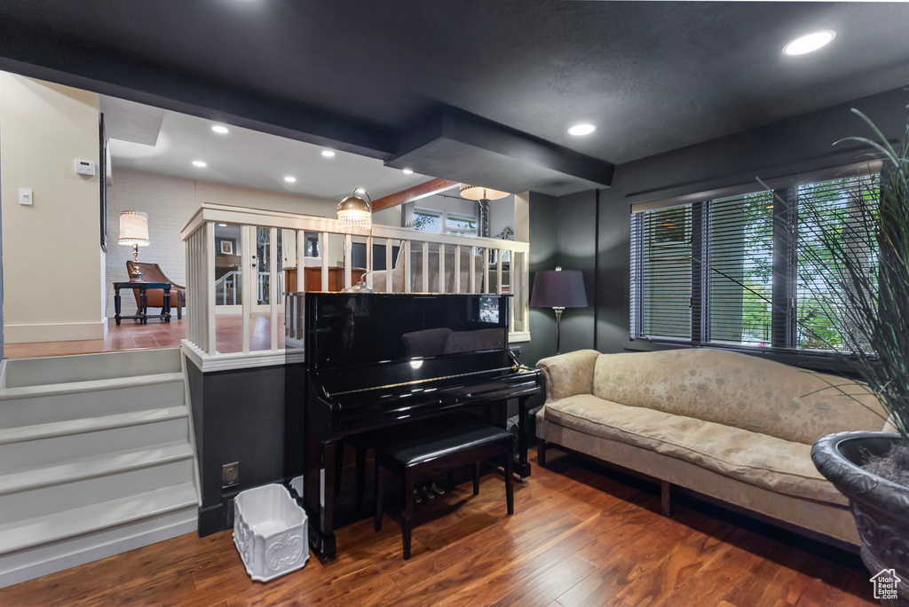 Photo 16 for MLS #2115823 at 178 N Valley View Dr