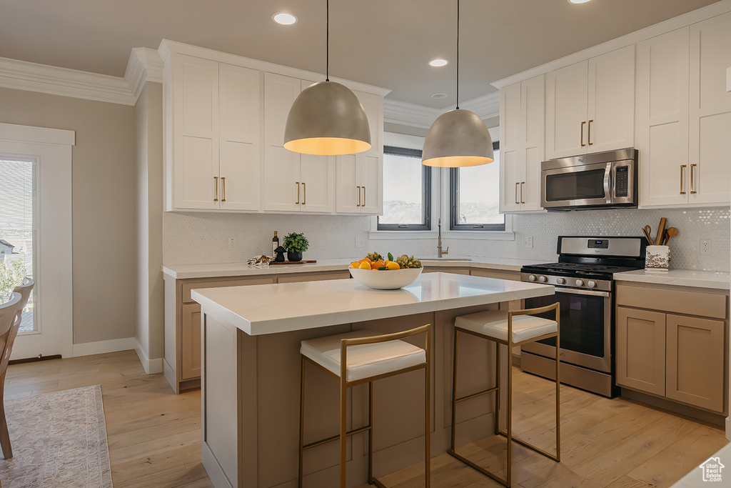 Photo 5 for MLS #2115827 at 312 W Landview Dr