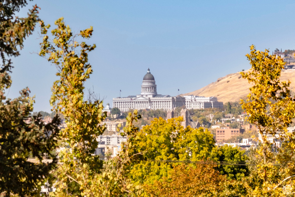 1320 E WILSON AVE Salt Lake City, UT 84105