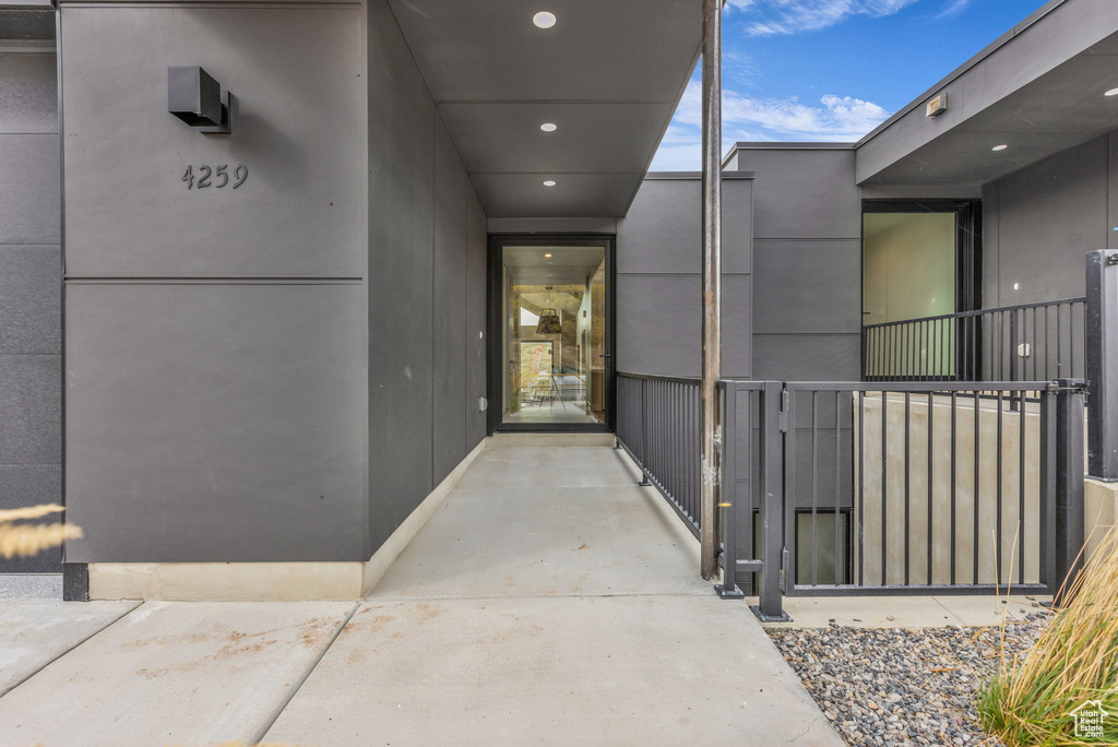Photo 5 for MLS #2115841 at 4259 E Escalante Ln #63