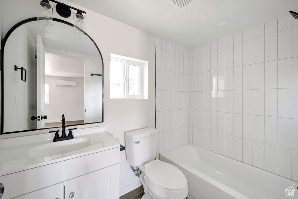 Photo 6 for MLS #2115842 at 629 S Concord St