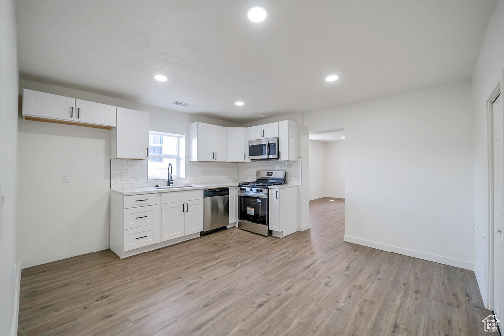 Photo 2 for MLS #2115842 at 629 S Concord St