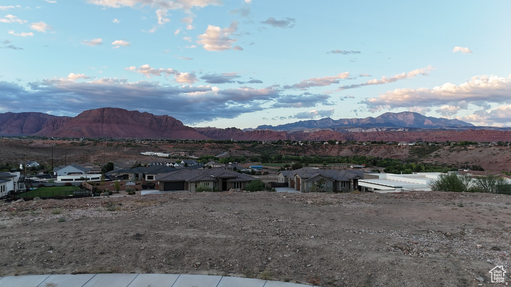 3942  SUNRISE DR Santa Clara, UT 84765