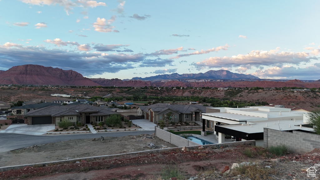 3942  SUNRISE DR Santa Clara, UT 84765