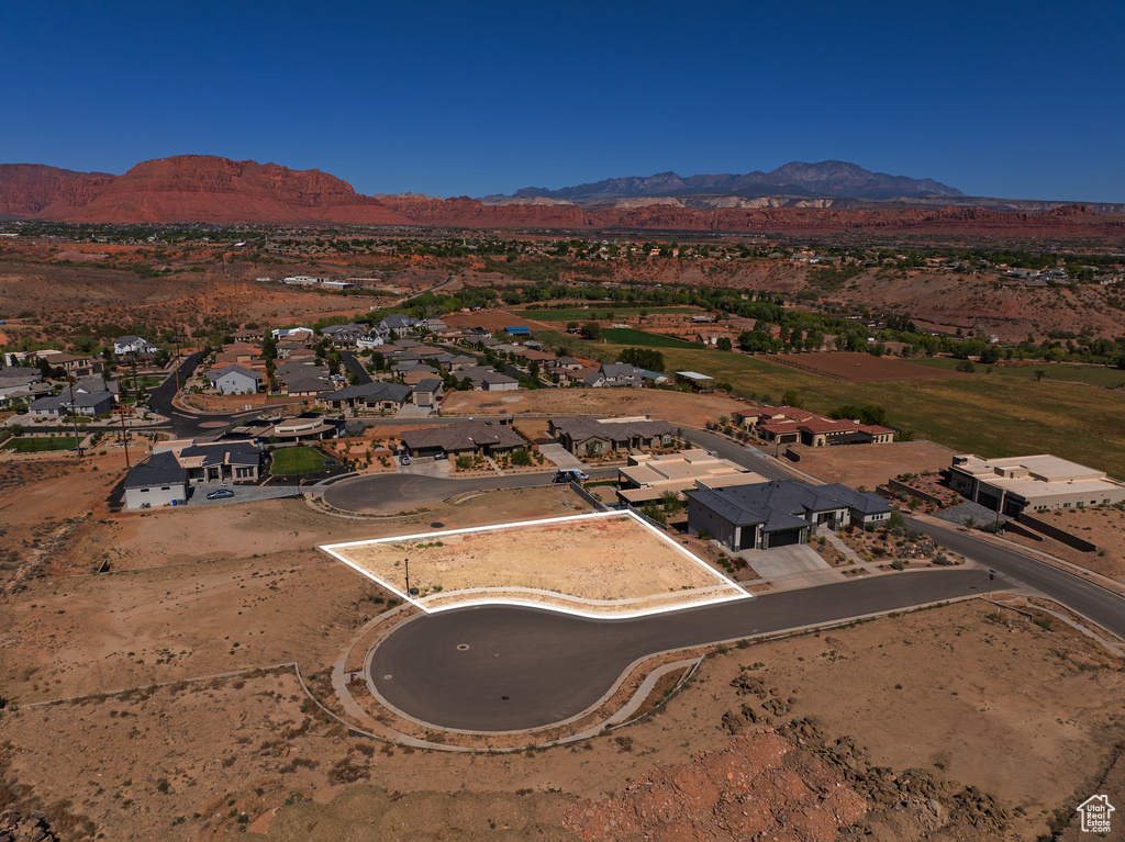 3942  SUNRISE DR Santa Clara, UT 84765