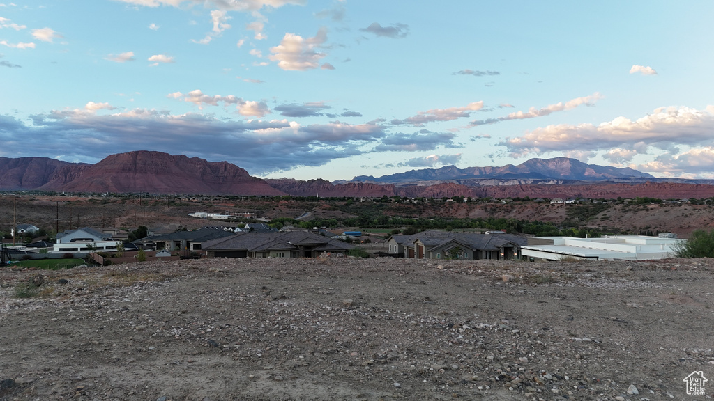 3942  SUNRISE DR Santa Clara, UT 84765