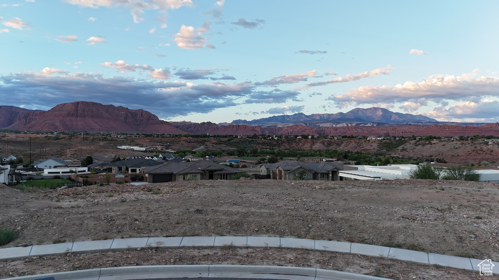 3942  SUNRISE DR Santa Clara, UT 84765