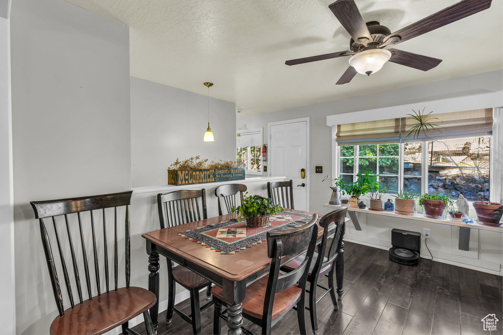 Photo 18 for MLS #2115857 at 254 N Hillside Dr