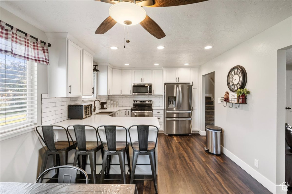 Photo 7 for MLS #2115861 at 382 W 330 South