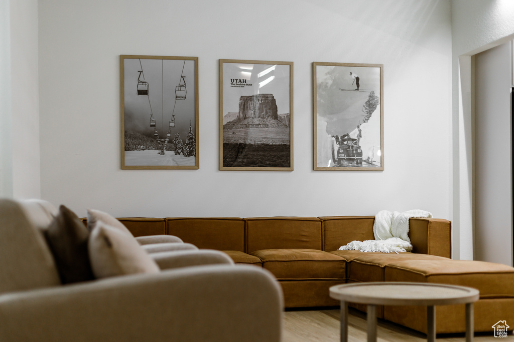 7581 S PROSPECTOR DR Cottonwood Heights, UT 84121