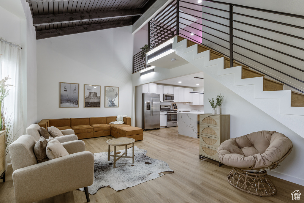 7581 S PROSPECTOR DR Cottonwood Heights, UT 84121