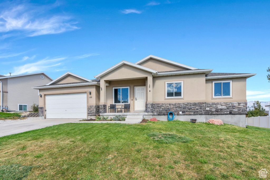 Photo 23 for MLS #2115875 at 182 W Casi Way