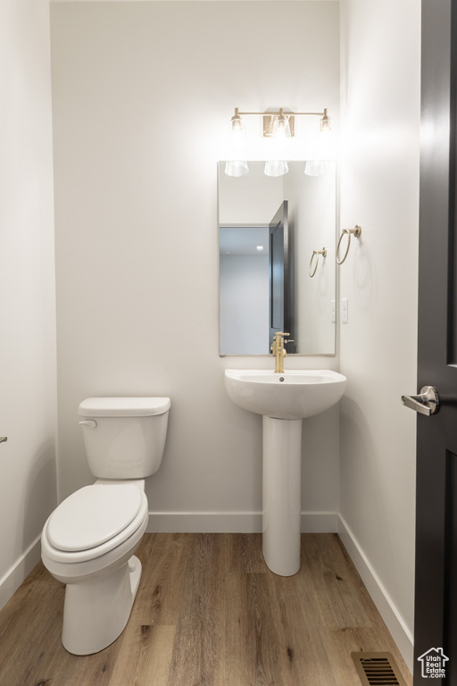 2811 W 2720 N #83 Plain City, UT 84404