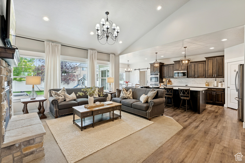 Photo 7 for MLS #2115882 at 665 W 1010 South