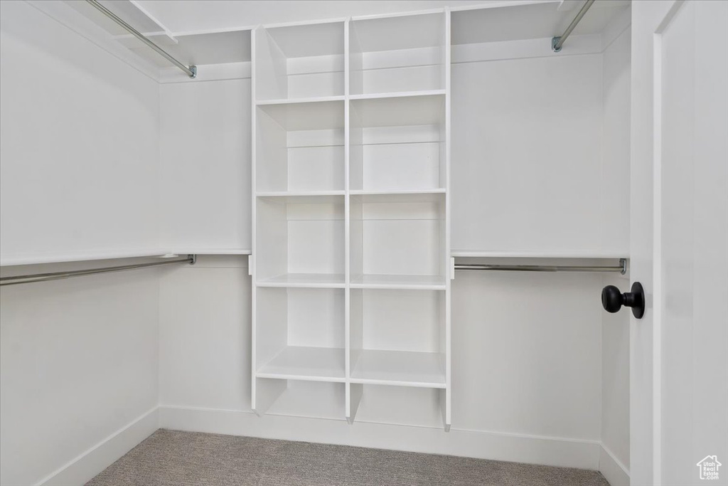 Photo 18 for MLS #2115883 at 805 S Greenway Dr
