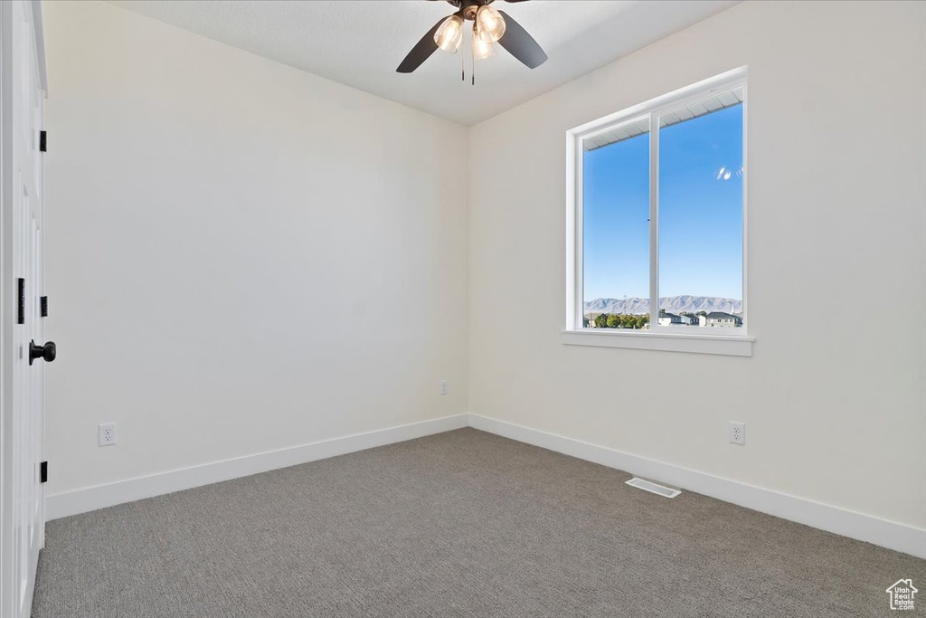 Photo 27 for MLS #2115883 at 805 S Greenway Dr