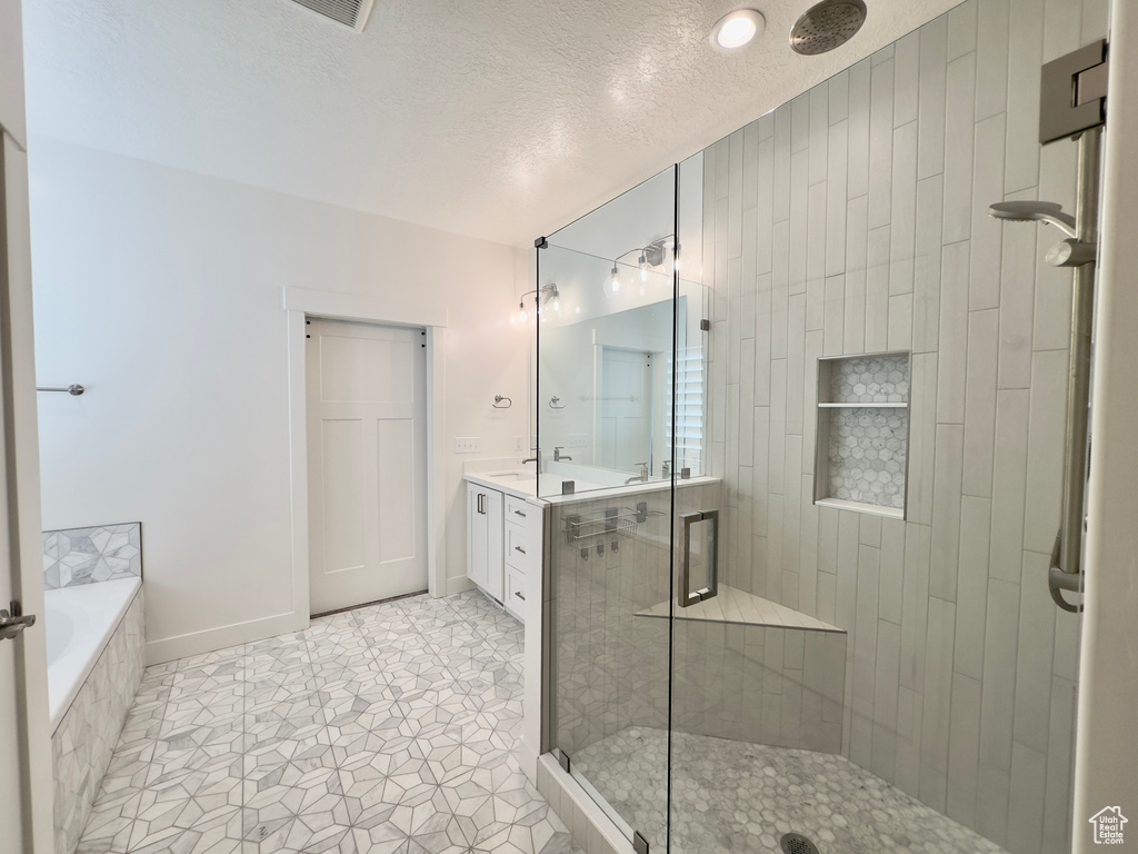 Photo 22 for MLS #2115884 at 1778 S Buckley Ln