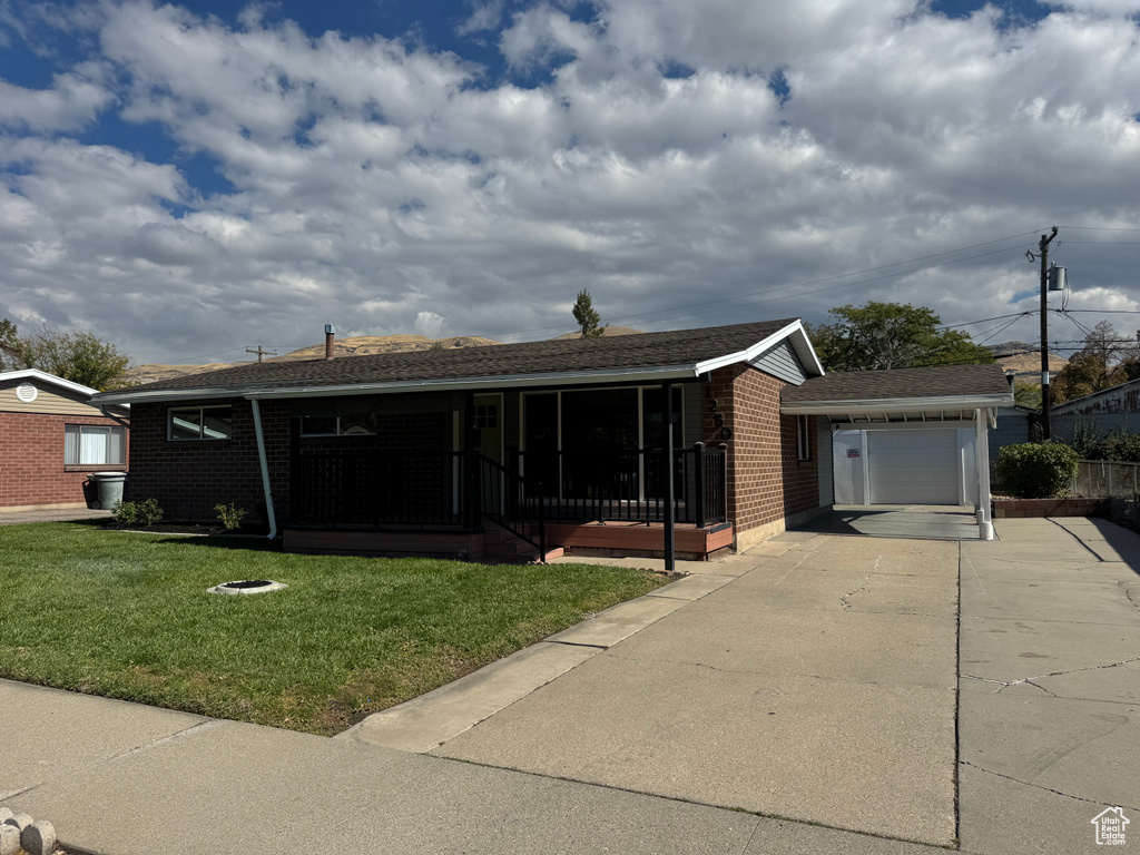 1250 N BUCCANEER DR Salt Lake City, UT 84116