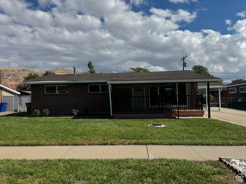 1250 N BUCCANEER DR Salt Lake City, UT 84116