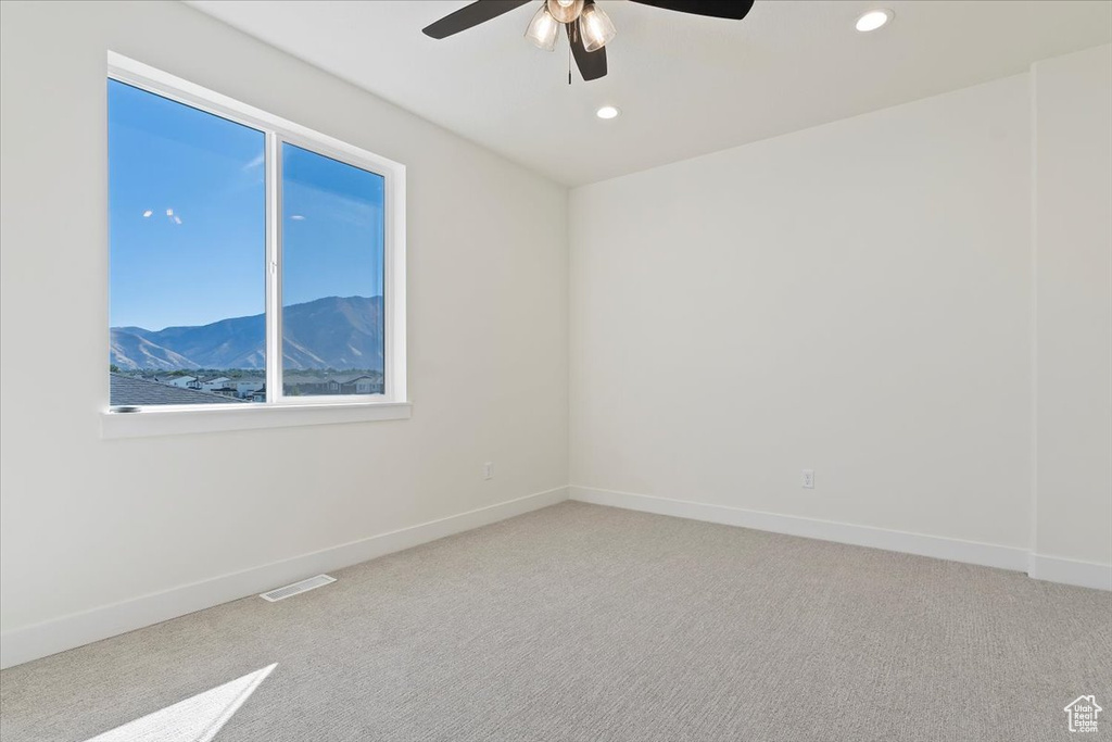 819 S GREENWAY DR Springville, UT 84663