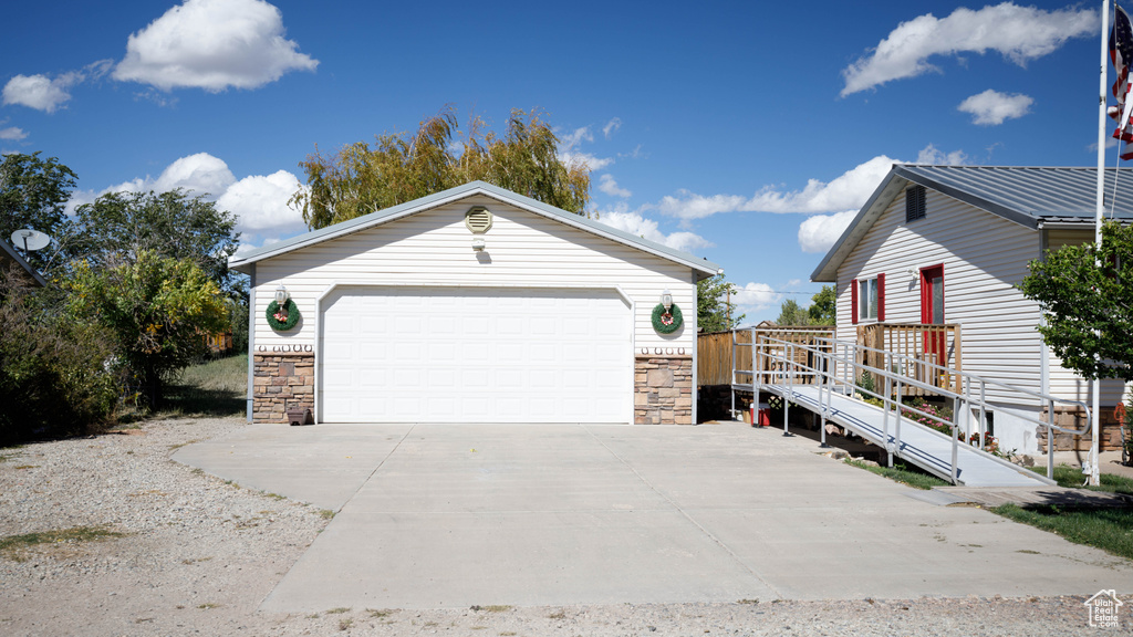 Photo 3 for MLS #2115898 at 438 W 400 North