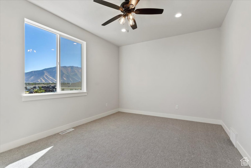 Photo 18 for MLS #2115901 at 831 S Greenway Dr