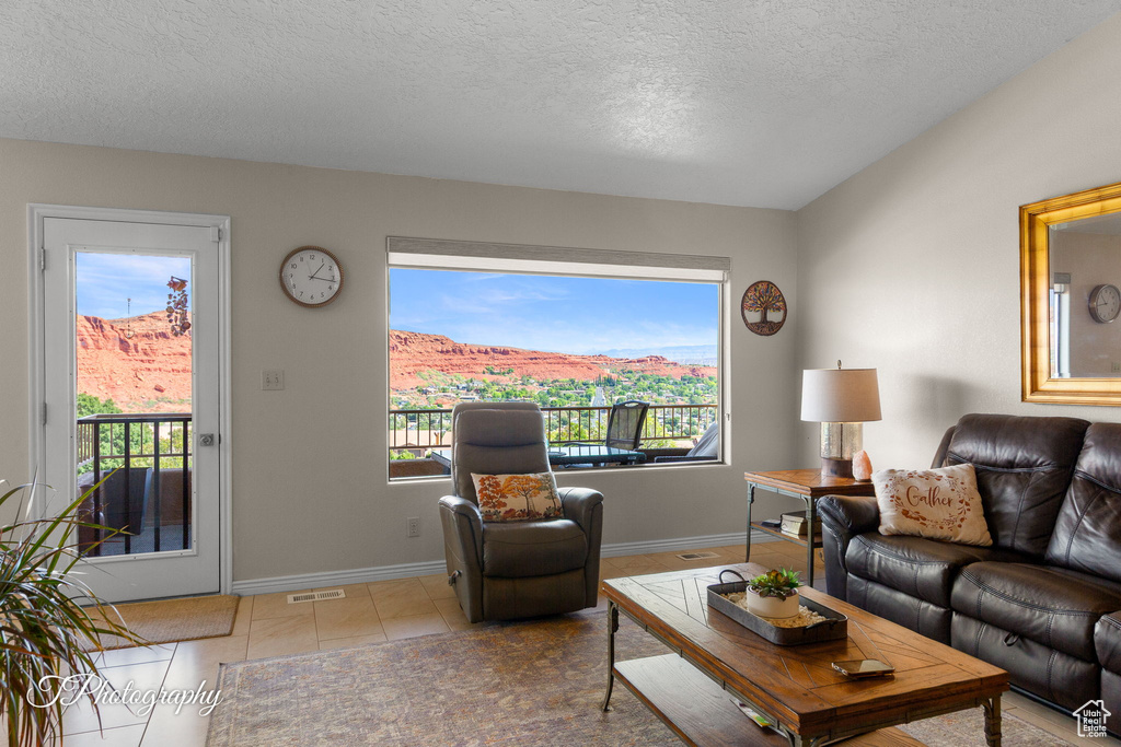 Photo 19 for MLS #2115904 at 488 N Northridge Ave