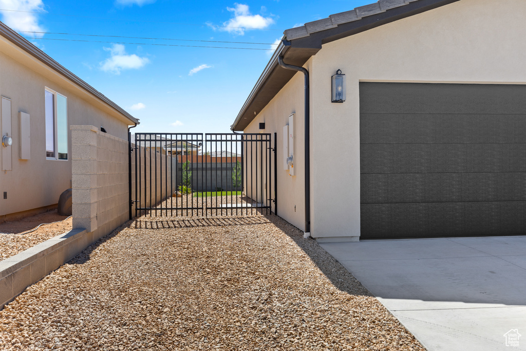 Photo 3 for MLS #2115916 at 3057 W 625 North